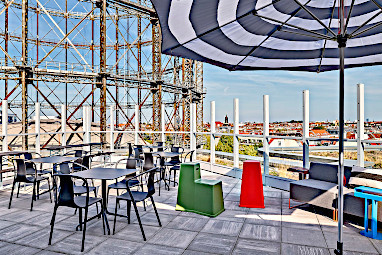 Design Offices Berlin DB co.lab: Bar/Lounge