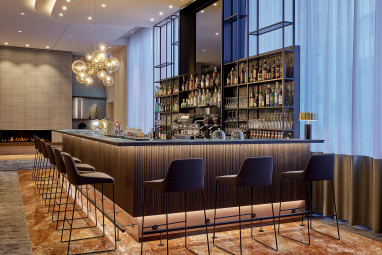Basel Marriott Hotel: Bar/Lounge