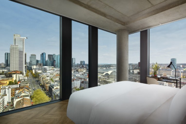NH Collection Frankfurt Spin Tower: Zimmer
