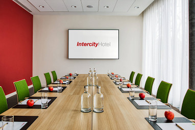 IntercityHotel Karlsruhe: Sala de reuniões